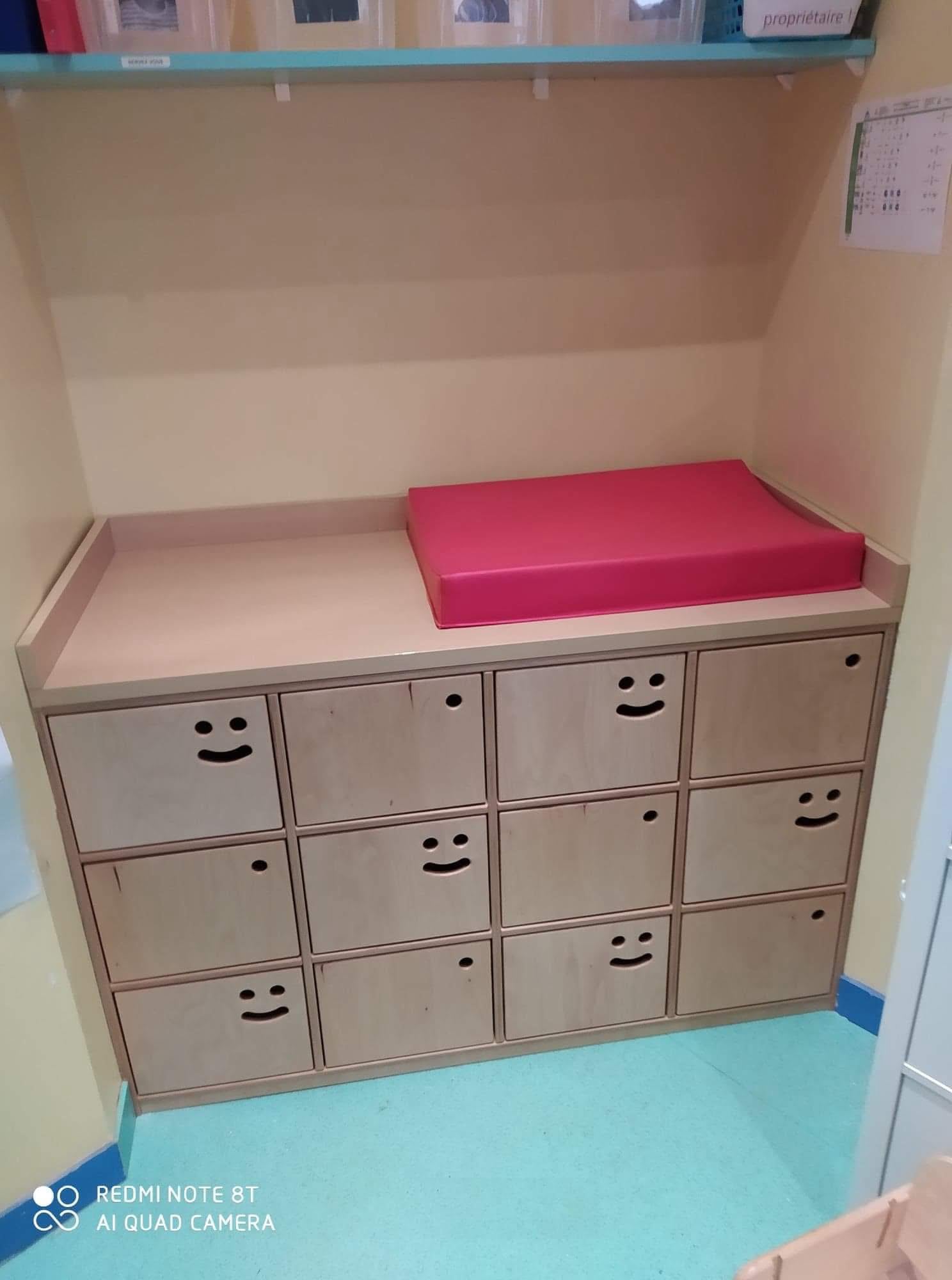 Usługi montażu mebli i stolarskie